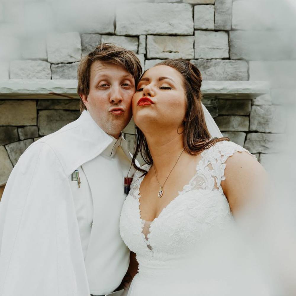 Meet your Posher, Danielle